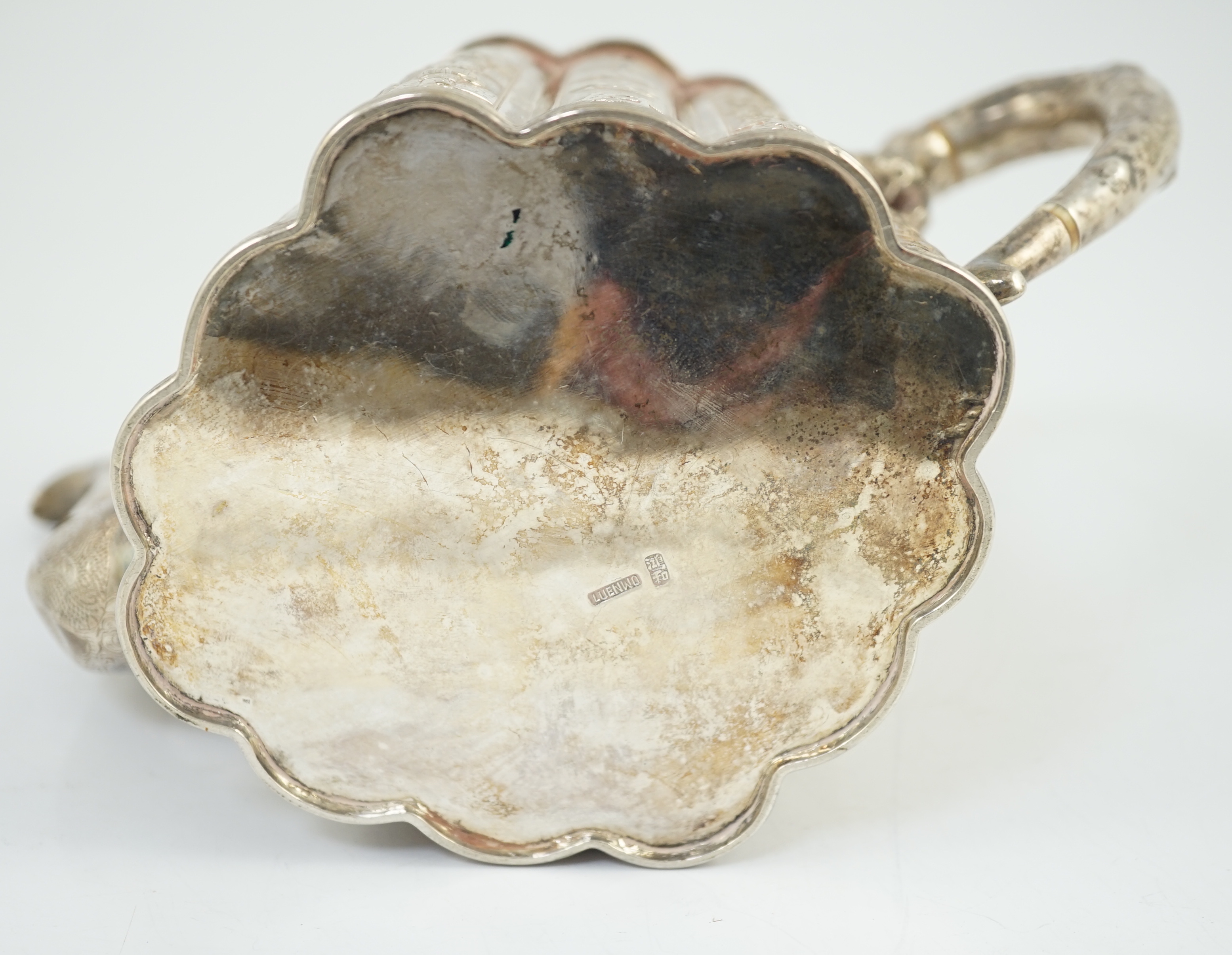 A late 19th/early 20th century Chinese Export silver teapot, by Luen Wo, Shanghai